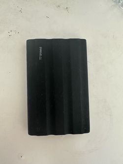 Samsung T7 Shield 4TB Portable SSD - Good Condition