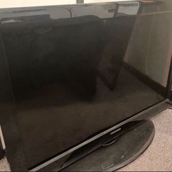 TOSHIBA FLATSCREEN TV 32in W/ Control - 120 Volt