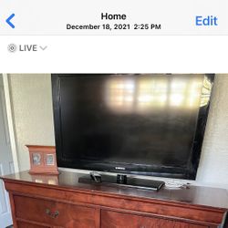 Samsung 40 Inch TV Not A Smart TV