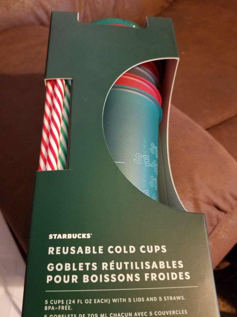Starbucks reusable holiday cold cups