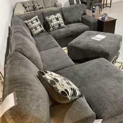Discounted Price Ballinasloe Smoke Gray Deep Seating Comfortable U Shaped Large Sectional Couch With Chaise 