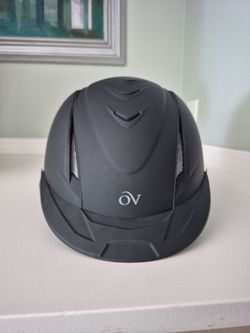Ovation horse riding helmet, black.