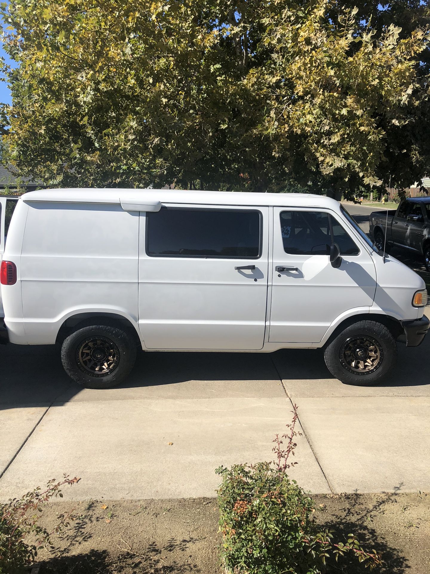 1997 Dodge Ram Van
