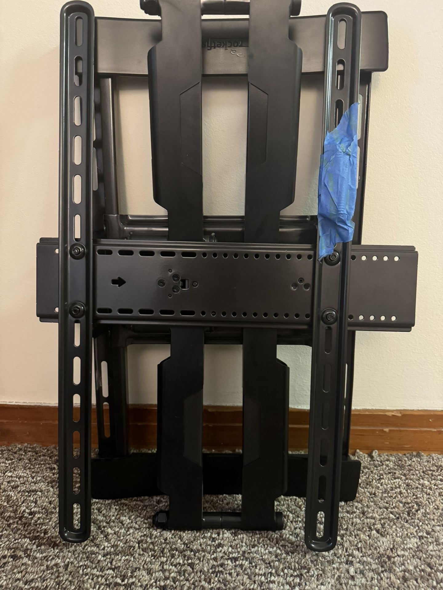Rocketfishâ„¢ - Full-Motion TV Wall Mount for Most 40" - 75" TVs - Black