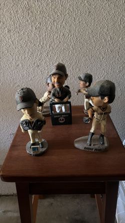 giant Bobble Head