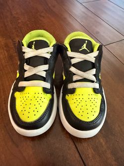 Nike Jordan Air Low - rare - Volt Black Cat - size 11c