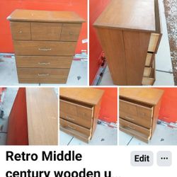 Retro Middle Century Vintage Totally Wooden Very Light 4 drawers dresser 