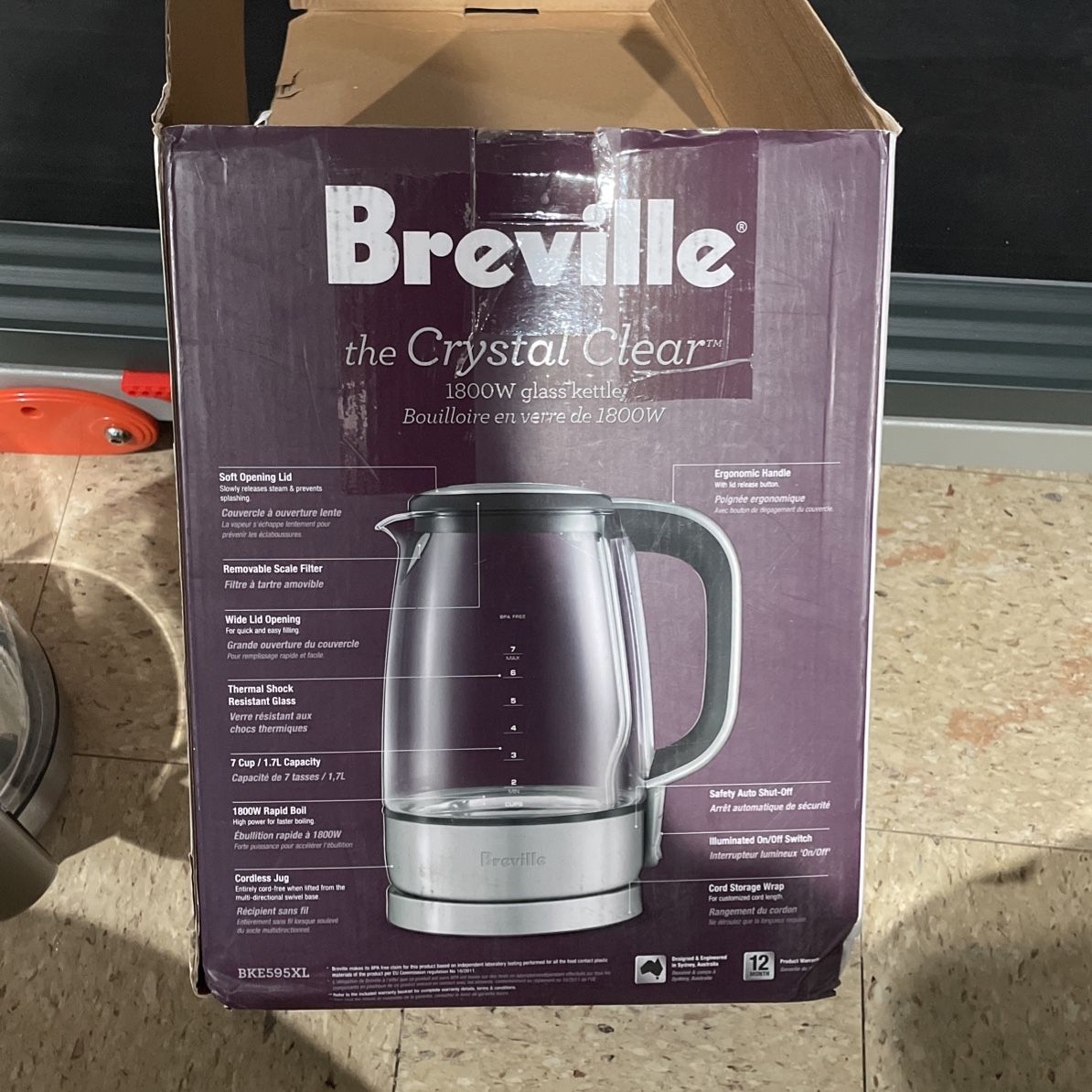 Breville The Crystal Clear 1800W Glass Tea Kettle 7 Cup / 1.7L