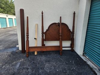 Beautiful 4 Post Bed