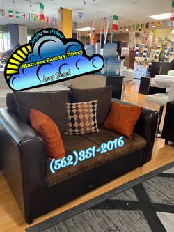 Sofa couch 2 seater brown vinyl Nuevo new