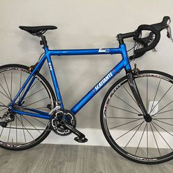 57cm, Scattante Road Bike, Carbon, 105 Groupset ~5’9”-6’2” - Free Extra