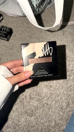 FENTY BEAUTY BRONZER