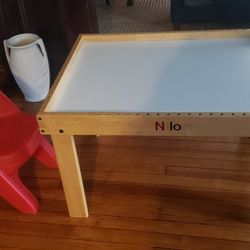 Kids Table