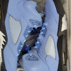 Jordan 5 Unc