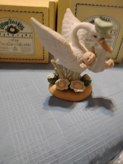CPK. Porcelain Figures Special Delivery Limited Edition Of 25,000 $25