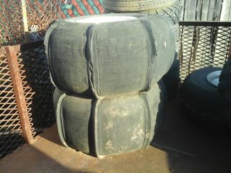Sand paddle tires and wheels