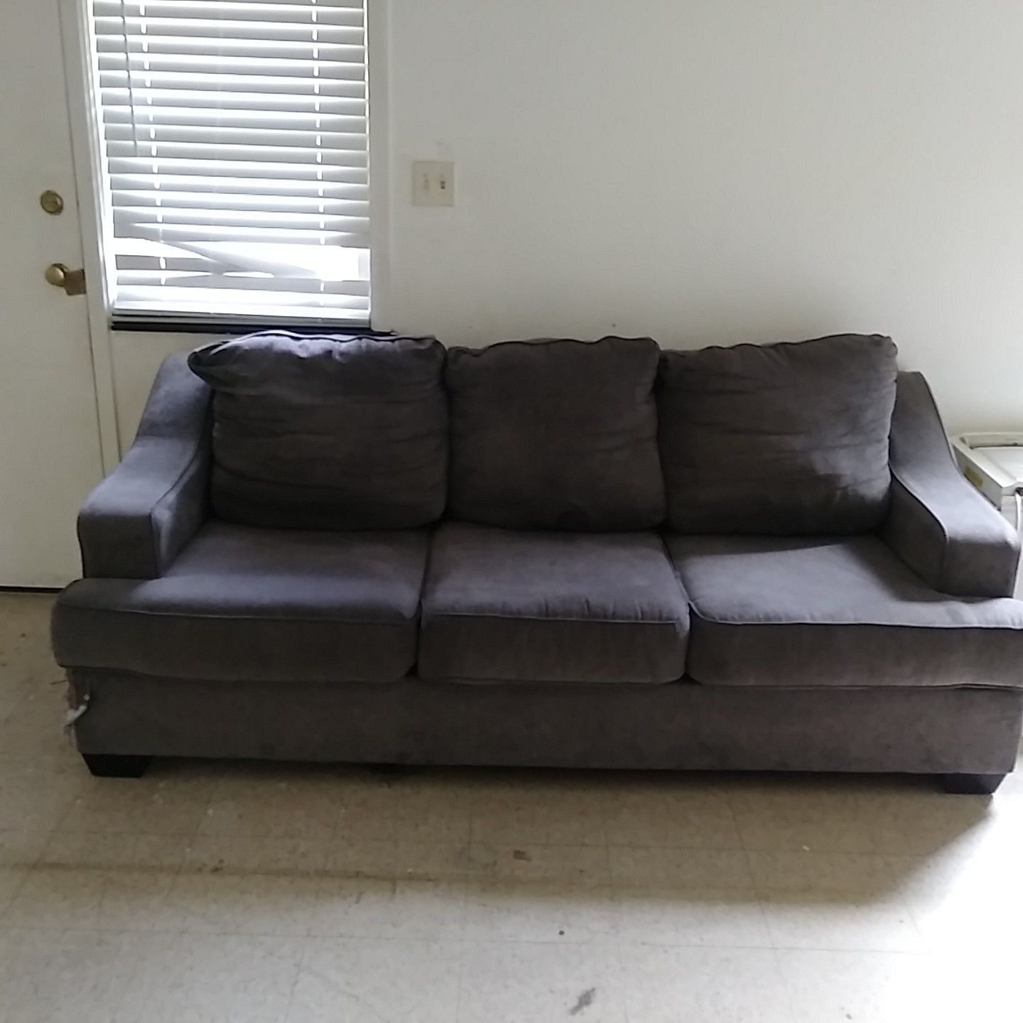 Couch Set (CHEAP)