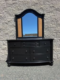 Beautiful black decorative design