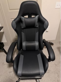 GAMING CHAIR