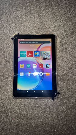 Amazon Fire HD 8 Tablet 2024 – 32GB/3GB RAM + Clear Case