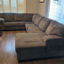 Couch: Good, clean condition