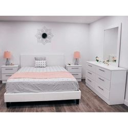 BEDROOM SET 💎  INCLUDED: QUEEN BED,  DRESSER WITH MIRROR AND TWO NIGHTSTANDS 