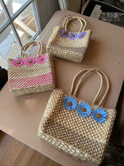 Woven handbag