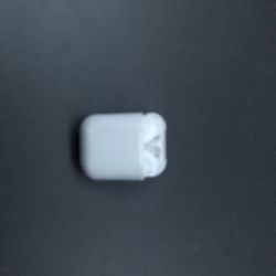 Airpods (1st Gen)