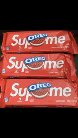 Supreme oreo 3 pack x 8