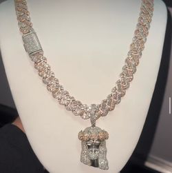 Jesus piece vvs2