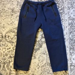 Brand New Dark Blue Nike Tech Fleece sweats size large