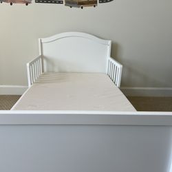 Toddler Bed With Mattress 
