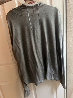 XL Long Sleeve KEYHOLE SHIRT
