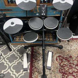 Roland TD-1K Electronic Drum Set