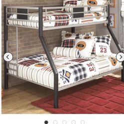 White Bunk bed 