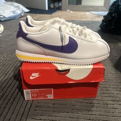 Nike Cortez Size 101/2