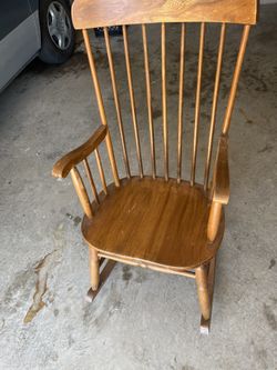Rocking Chair 