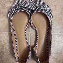 Woman’s Shoes, 9.5us