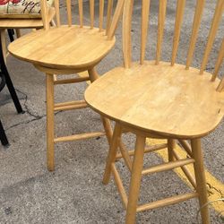 2 Bars Stools $40 For Both 