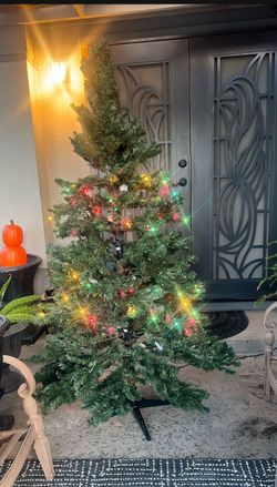 7FT CHRISTMAS TREE