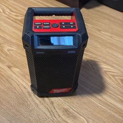 Miluakee M12 Speaker