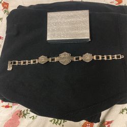 Silver Bracelet  9.25