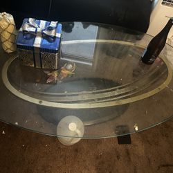Free coffee table