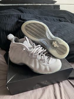 Foamposite one gray size 8