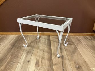 Mid century MCM Woodard wrought Iron & Glass Patio Side Table 24”x16”x17”h