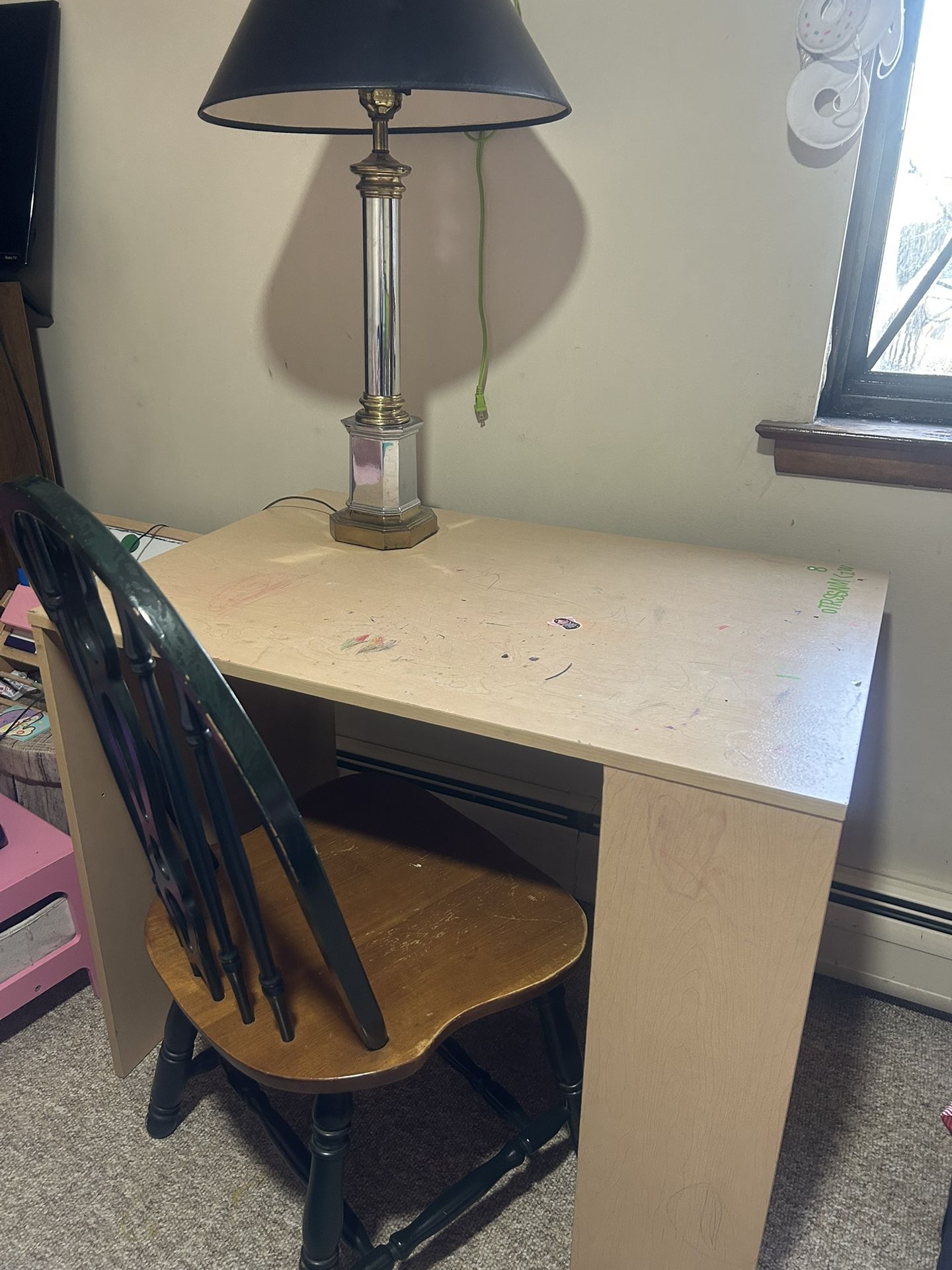Kids Desk And Chair