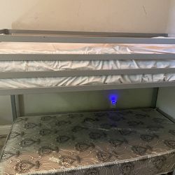 Bunk Beds With Mattresses 