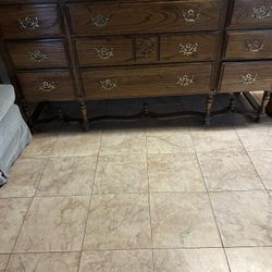 Sideboard 