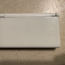 Nintendo DS Lite
