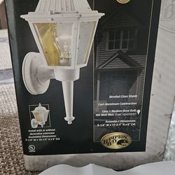 New Outdoor Wall Lantern